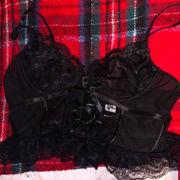 Lingerie top - Picture 1 of 2